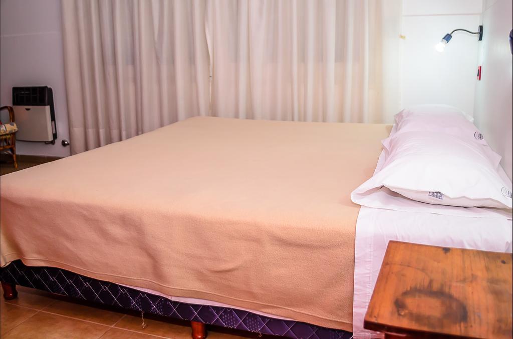 Antonieta Hostel San Rafael  Extérieur photo